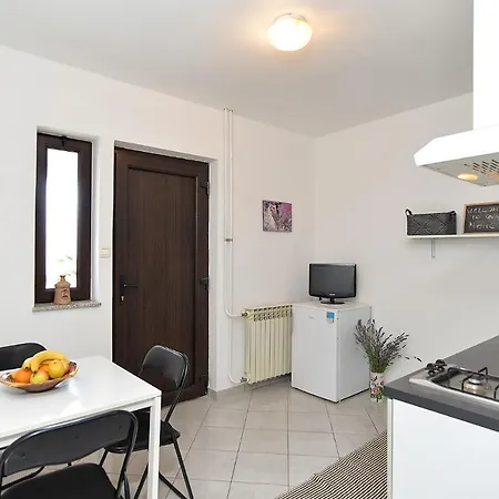 Apartment Tania 1085 Pula