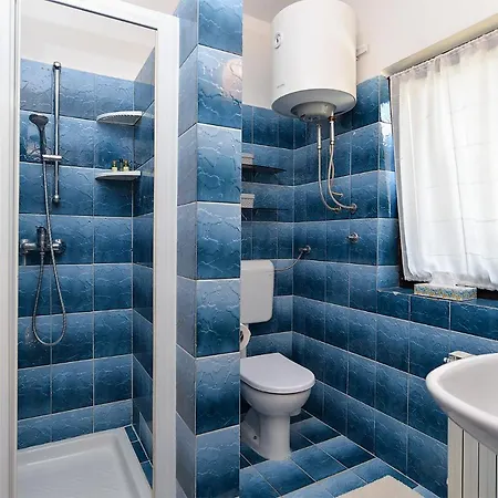 Tania 1085 Apartamento