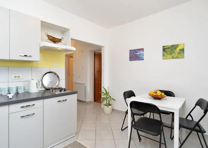 Apartment Tania 1085 Apartman