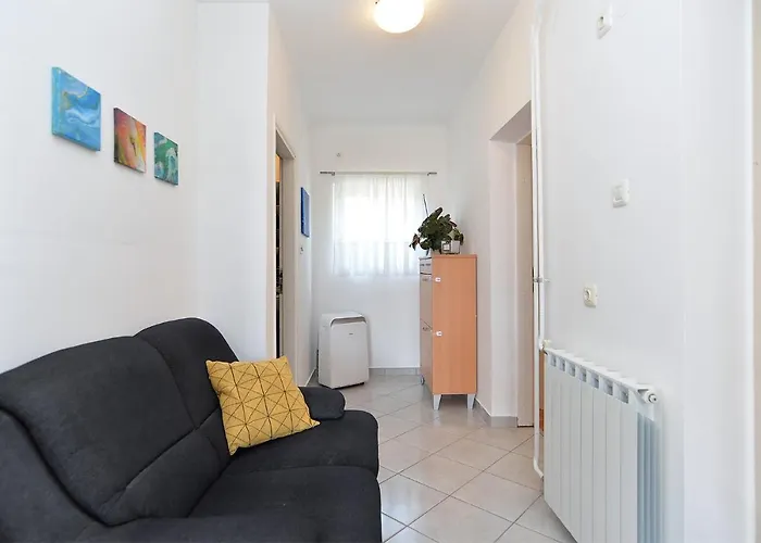 Apartment Tania 1085 Apartman