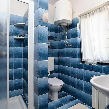 Tania 1085 Apartmán