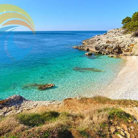 Tania 1085 Appartamento Pola