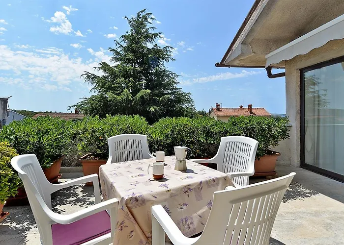 Appartement Tania 1085 *